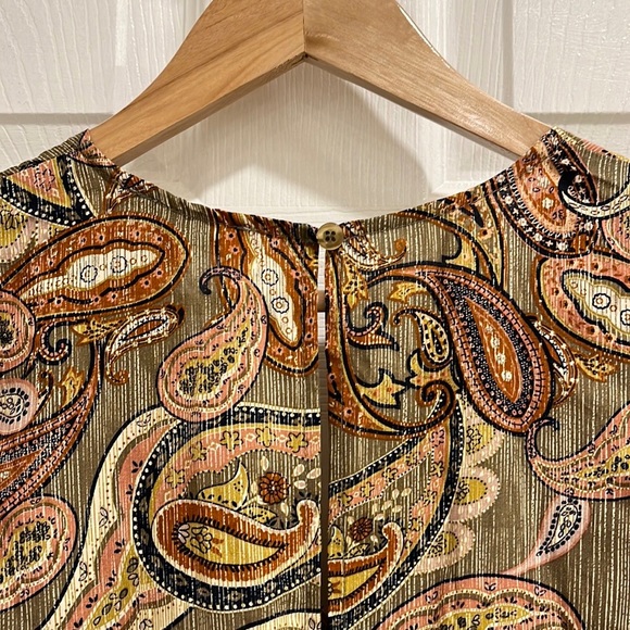 Molly Bracken Paisley Short Sleeve Jumpsuit - Picture 9 of 16